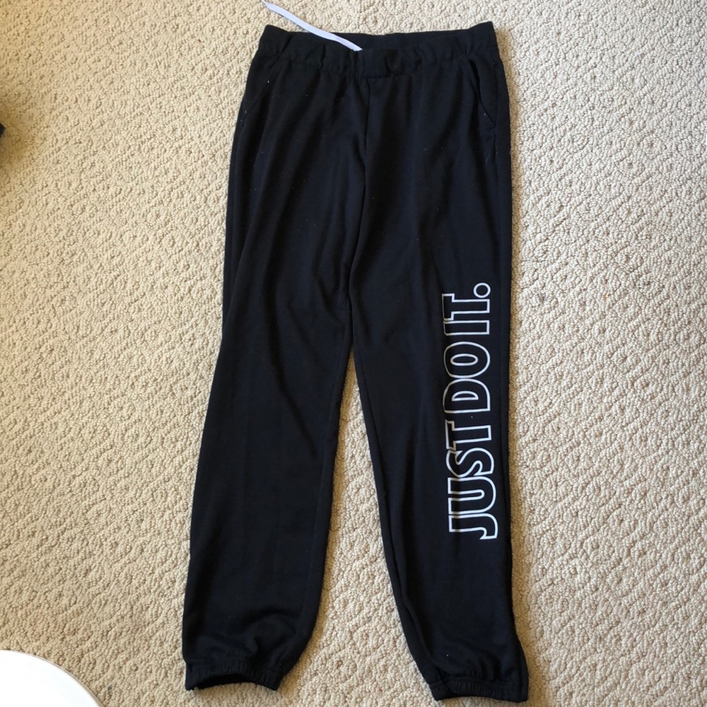 NIKE Sweats size medium